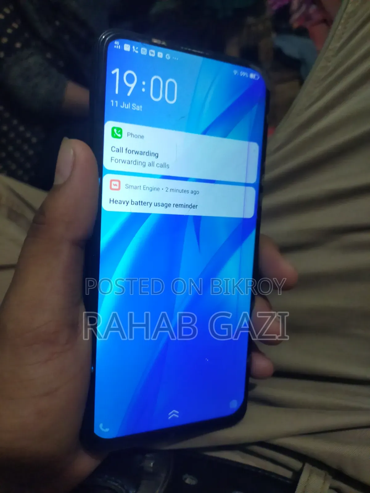 New Vivo Y17 64 GB Yellow