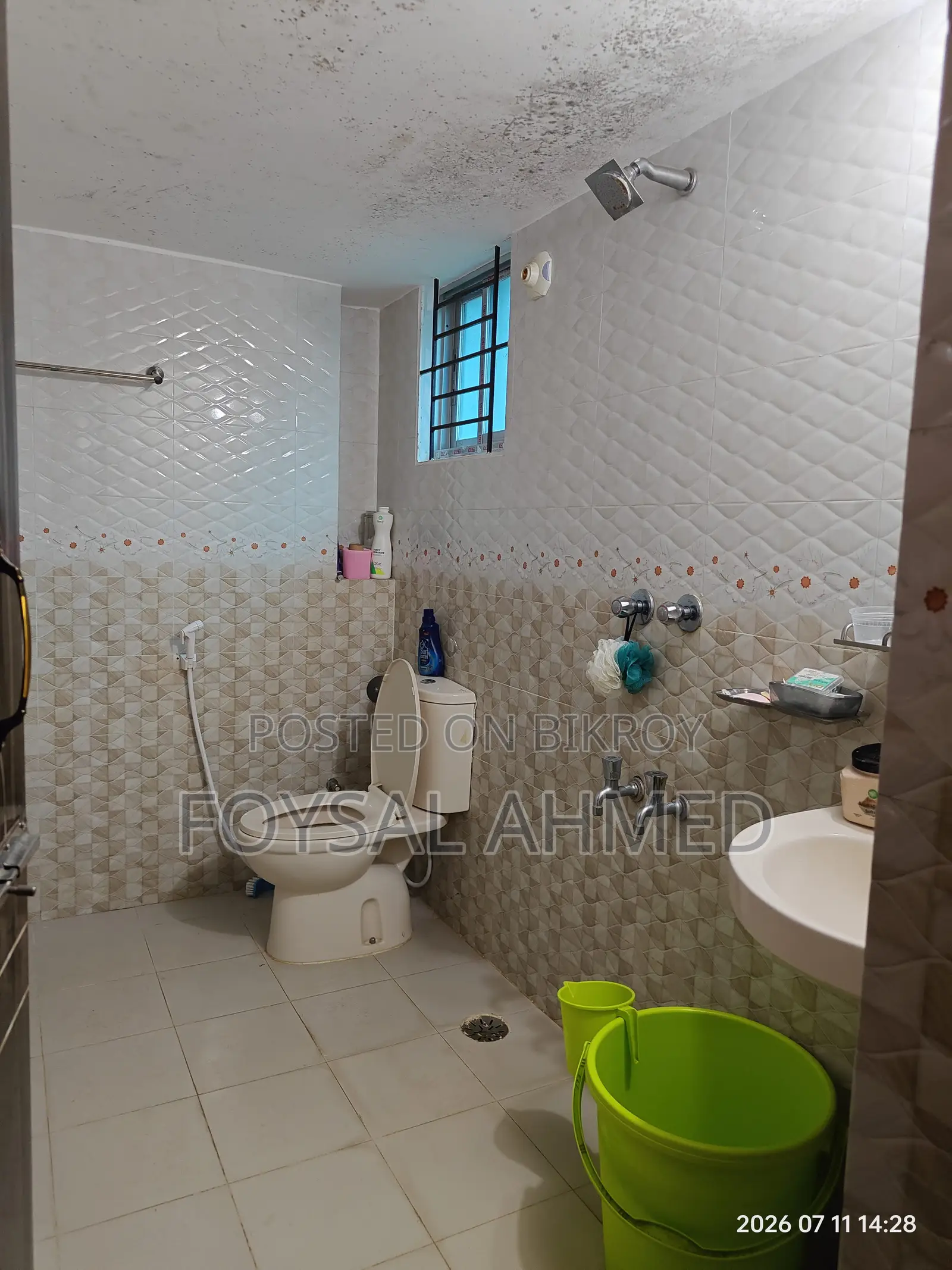 3-bedroom Apartment in Shanchita, Rampura for Rent