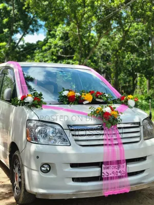 Toyota Noah ২০০২ সাদা