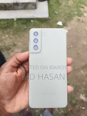 স্যামসাং গ্যালাক্সি এস২১ এফই ৫জি ১২৮ জিবি সাদা