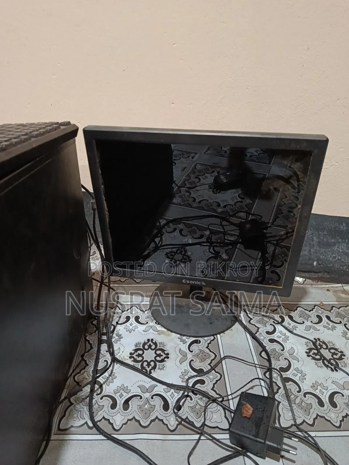 Desktop Computer 4GB HDD+SSD 700GB