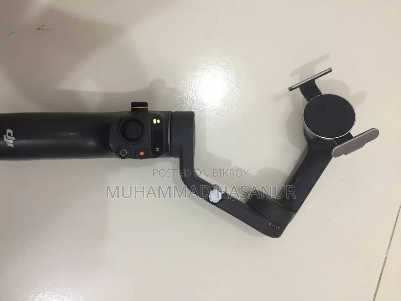 Dji Osmo Mobile 6 Foldable Smartphone Gimbal