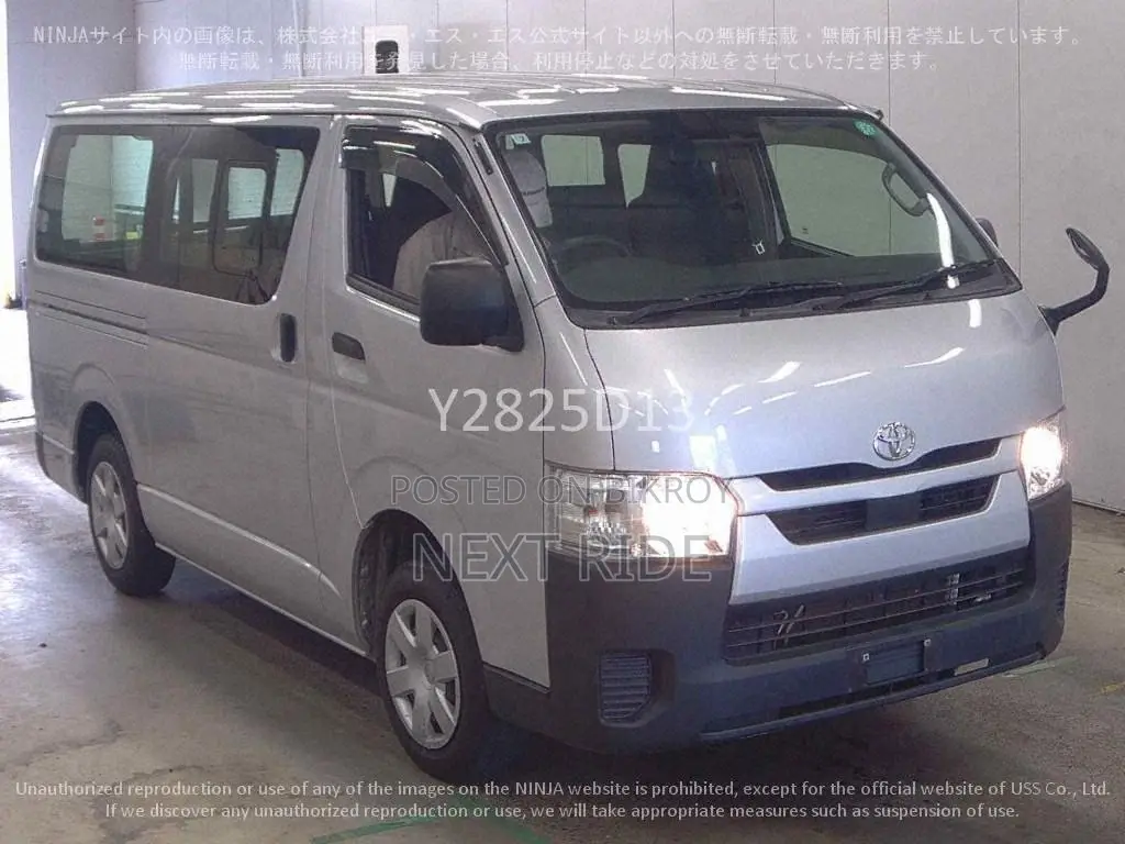 Toyota HiAce 2020 Silver