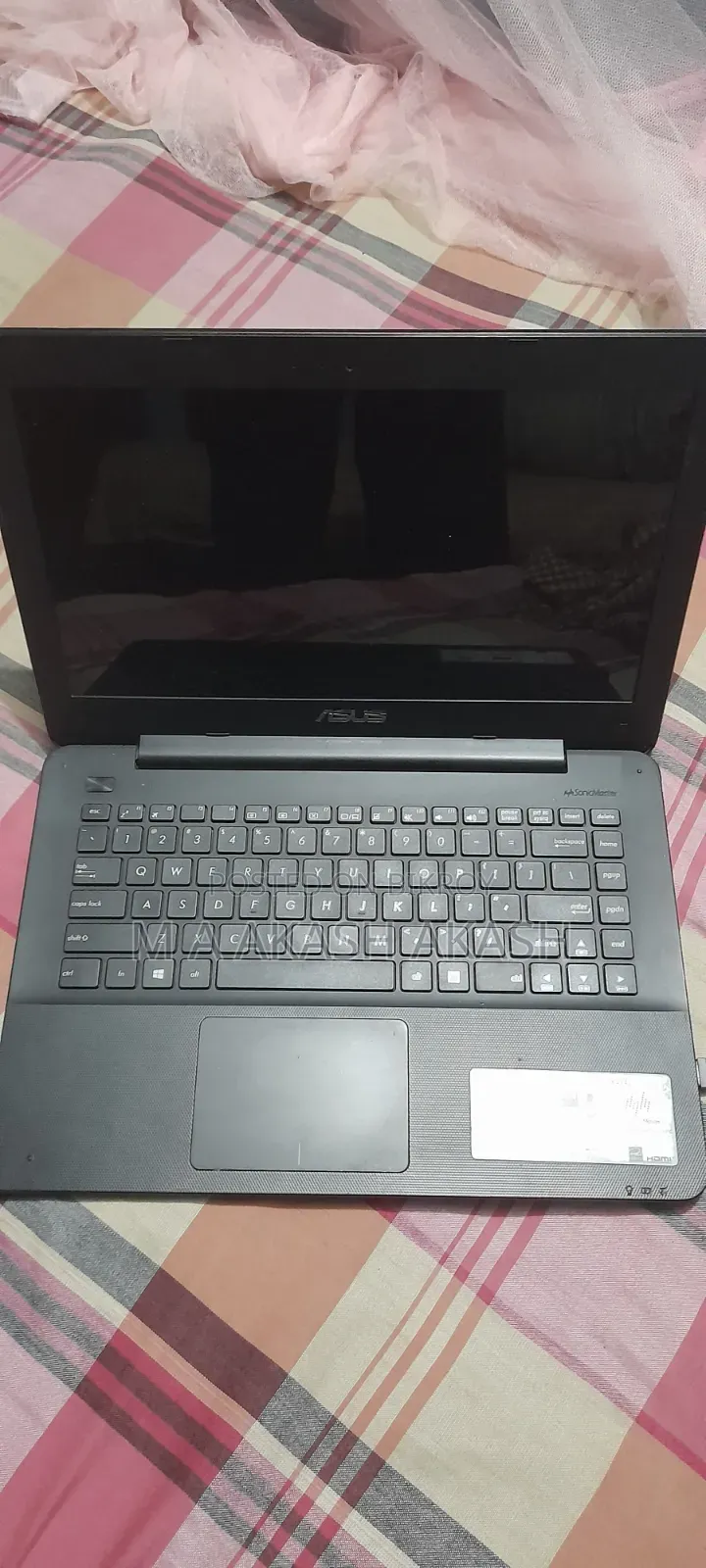 Laptop Asus X455LA 4GB Intel Core I3 HDD 1T