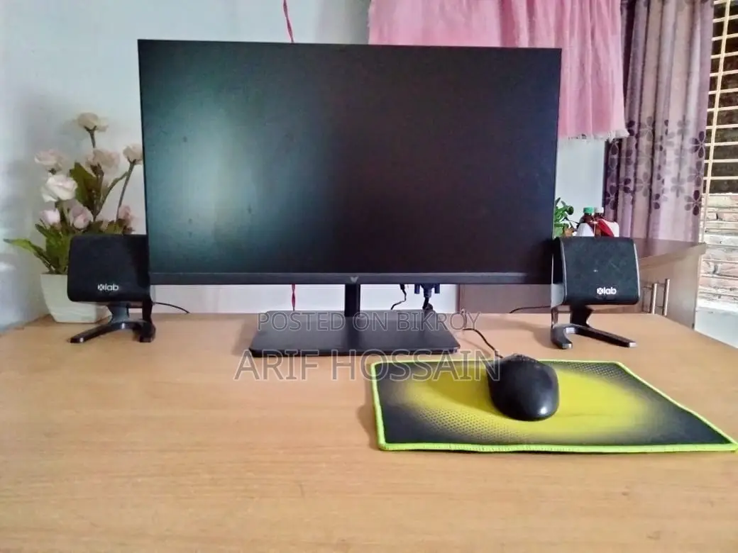 Desktop Computer 8GB Intel Core i5 SSD 512GB