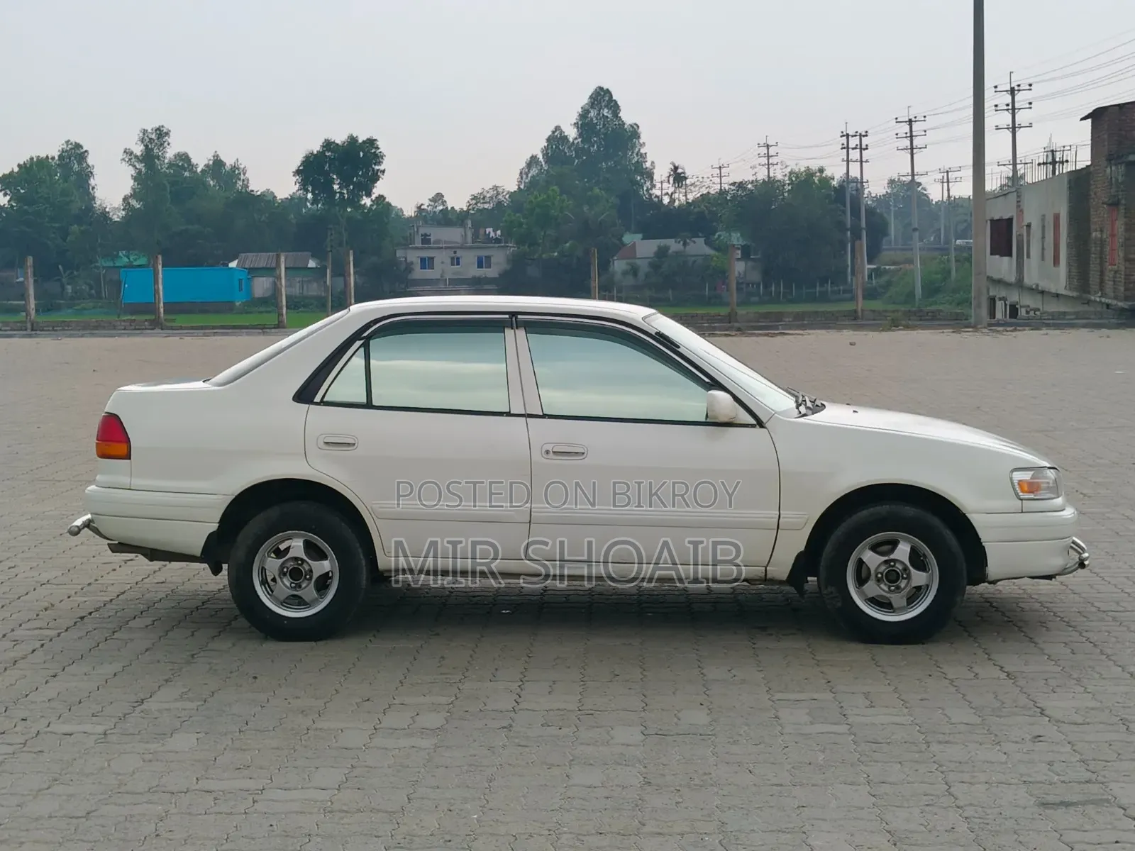 টয়োটা করোলা সেডান অটোমেটিক ১৯৯৬ বেইজ