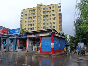 Furnished 4-bedroom Apartment in Uttara for sale