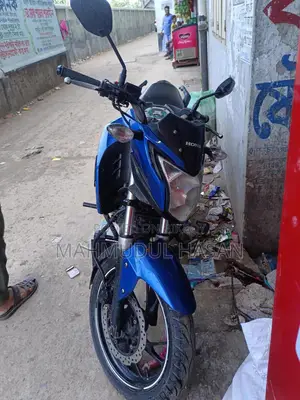 হোন্ডা সিবি ২০১৭ নীল