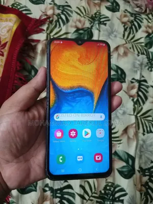 স্যামসাং গ্যালাক্সি এ২০ ৩২ জিবি কালো