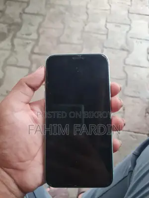 Apple iPhone 11 64 GB Green