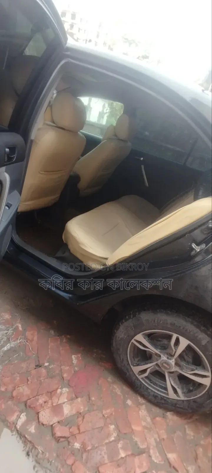 টয়োটা প্রিমিও ২০০৪ কালো