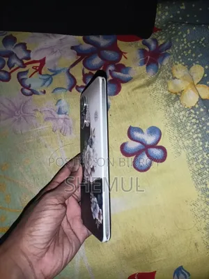 Vivo Y16 64 GB White