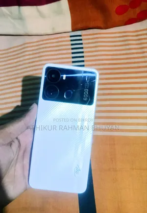 Itel P40 32 GB Blue