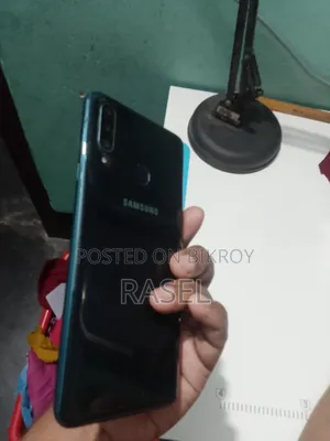 স্যামসাং গ্যালাক্সি এ২০এস ৩২ জিবি নীল