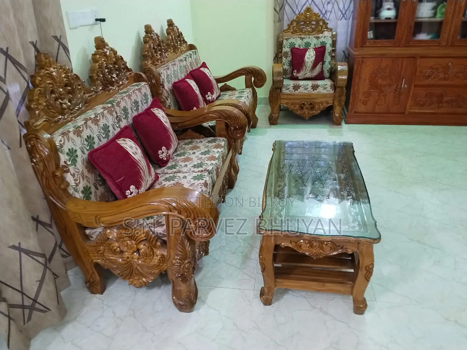 Brand new sofa made of solid teak wood for sale