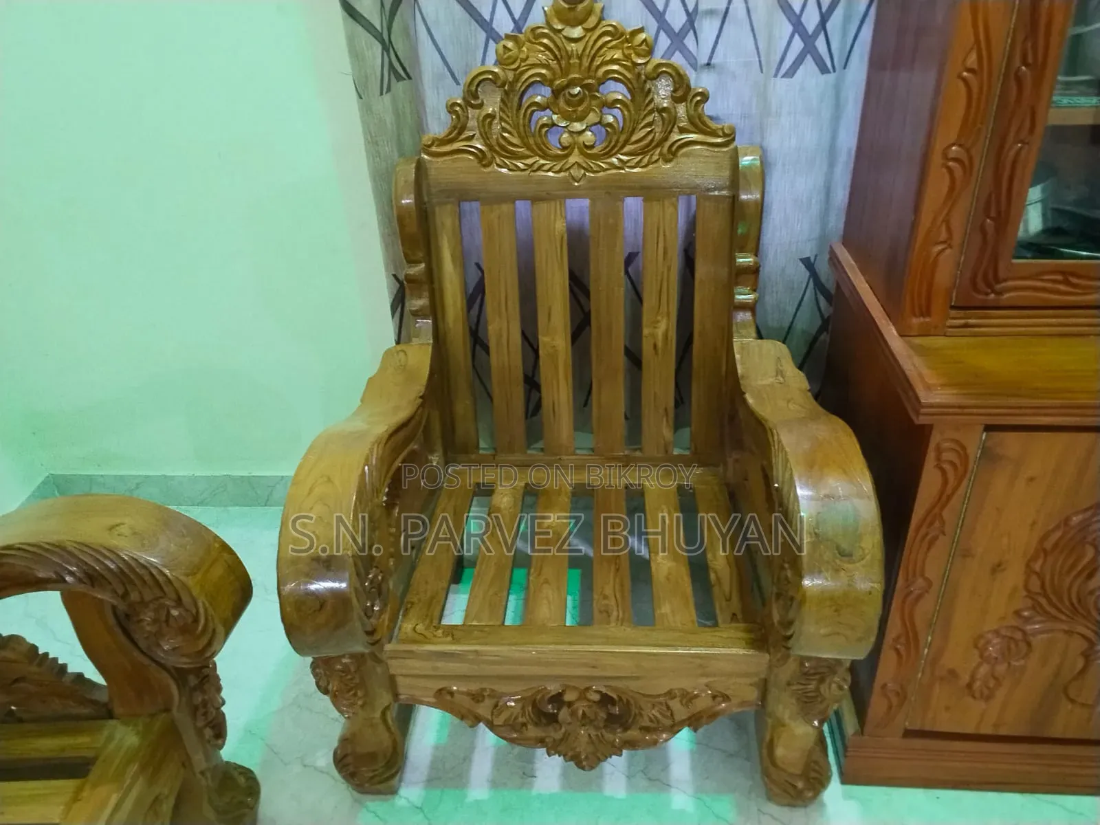 Brand new sofa made of solid teak wood for sale