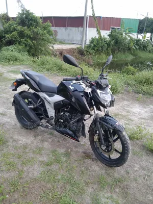 টিভিএস অ্যাপাচি আরটিআর ১৬০ ৪ভি ২০২৩ ব্ল্যাক
