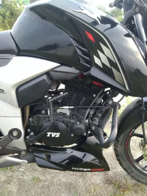 TVS Apache RTR 160 4V 2023 Black