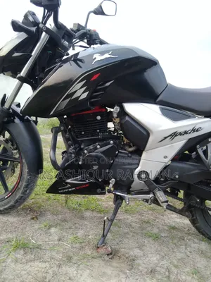TVS Apache RTR 160 4V 2023 Black
