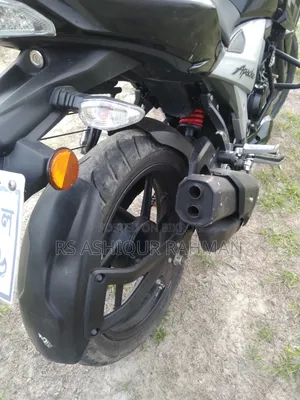 TVS Apache RTR 160 4V 2023 Black