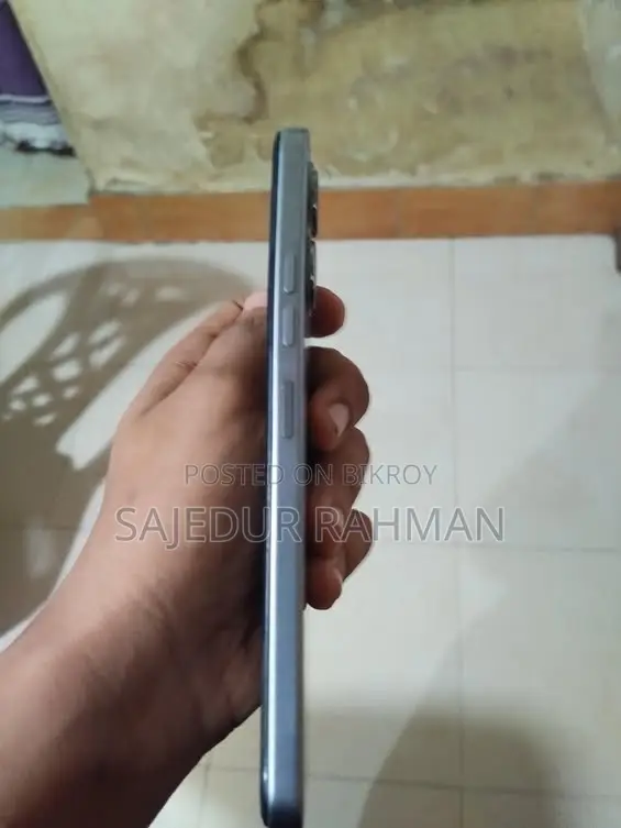 New Tecno Spark Go 64 GB Gray