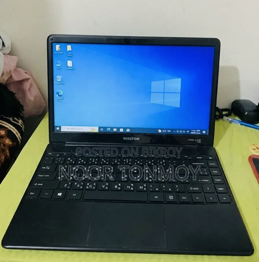 Laptop 4GB AMD SSD 256GB