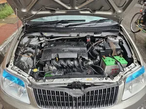 Toyota Corolla 2004 Silver
