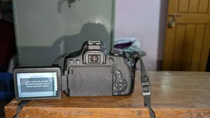 Canon 750d + 2 Lens
