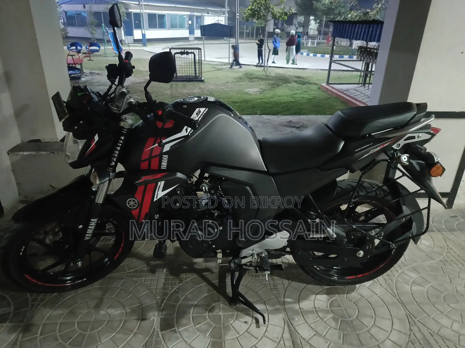 Yamaha FZ 2025 Gray