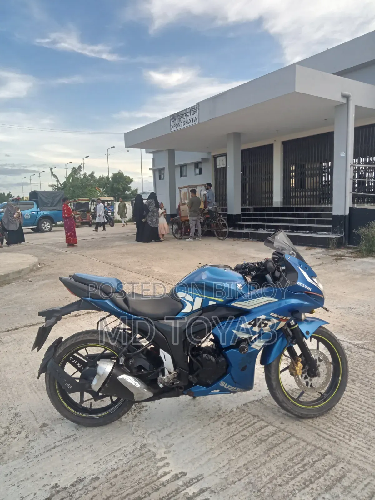 সুজুকি জিক্সার এসএফ ২০১৬ ব্লু
