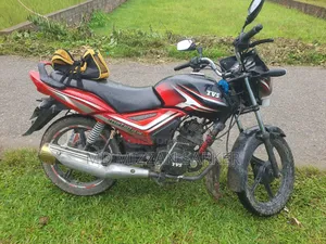 TVS Metro Plus 2019 Red