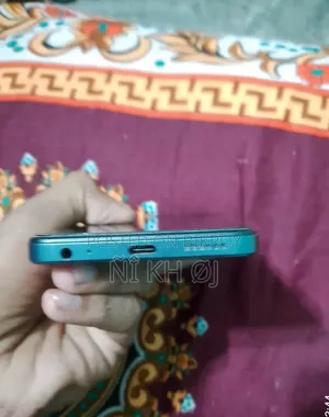 Tecno Spark 20C 128 GB Black