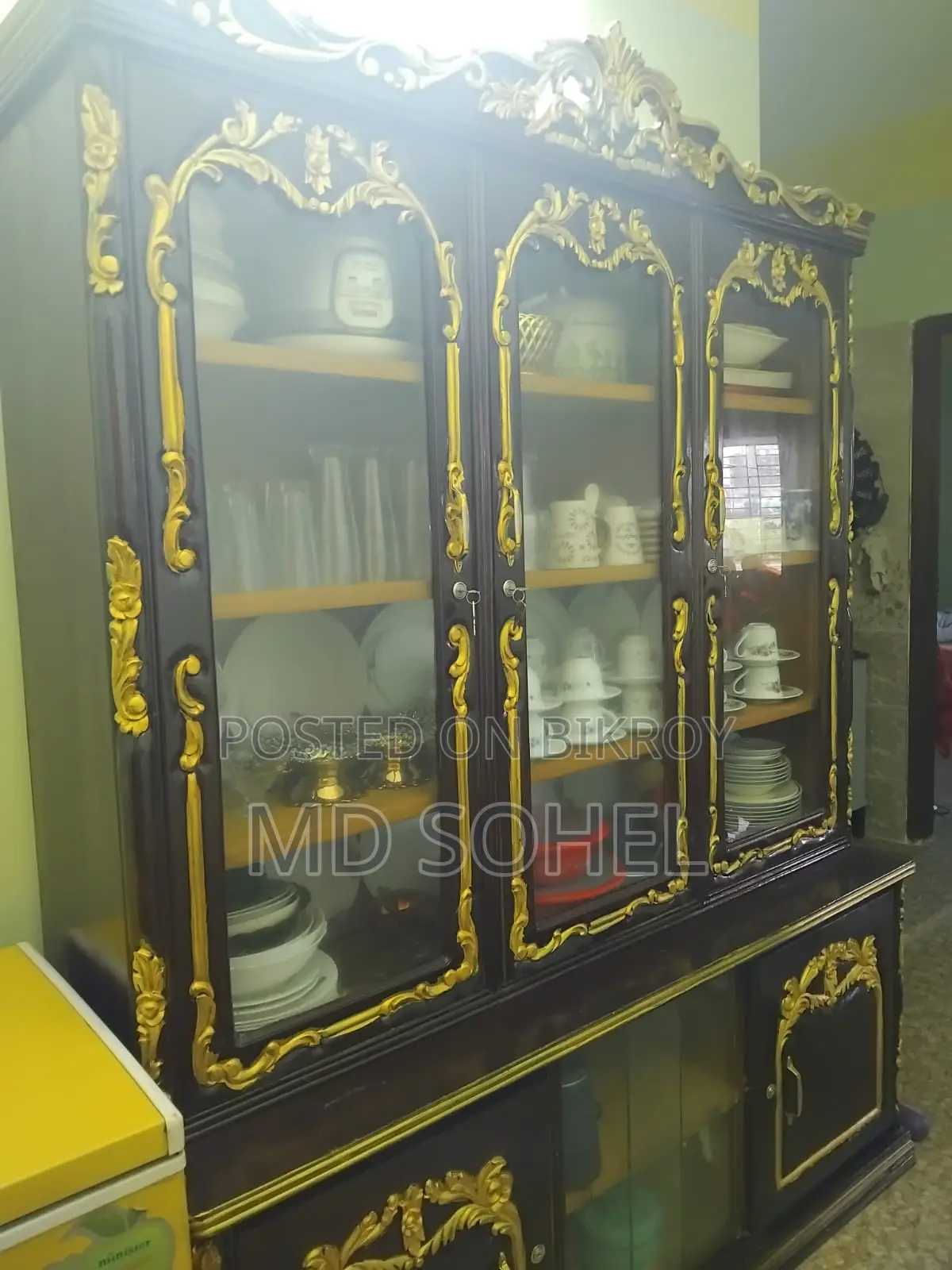 Teak wood showcase