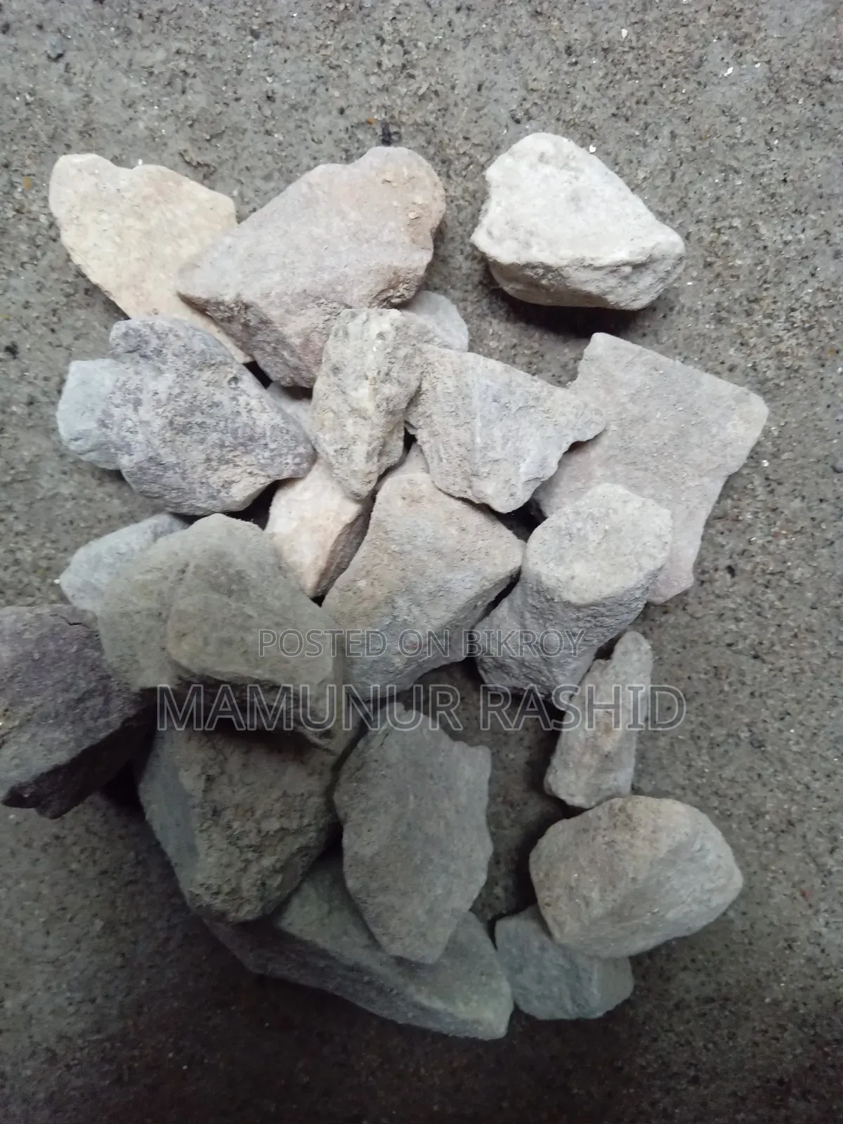 বুড়িমারীর পাথর বিক্রি হবে