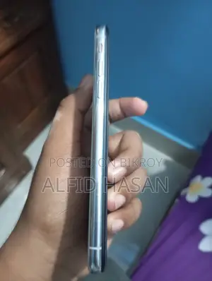 Apple iPhone X 64 GB White