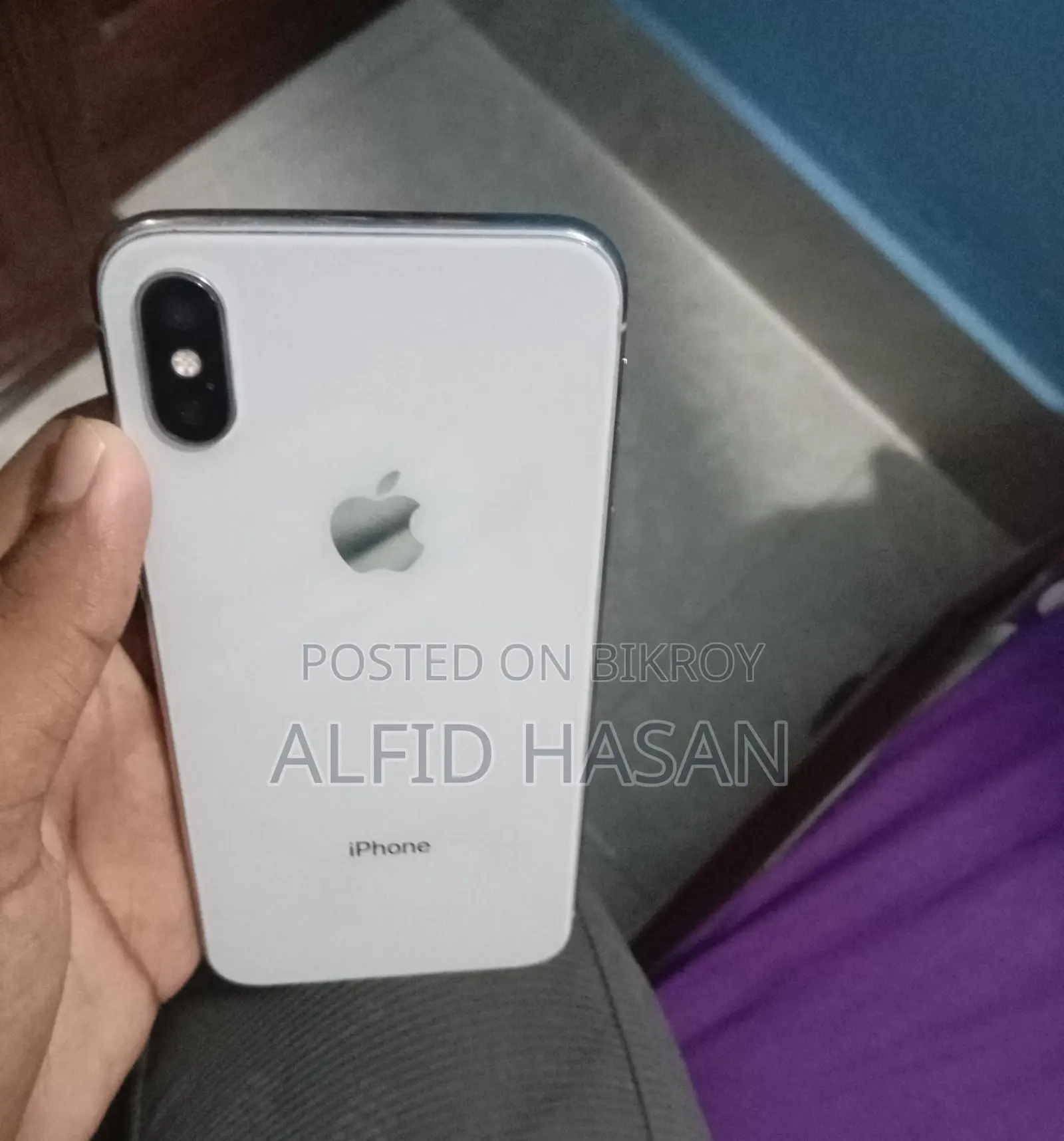 Apple iPhone X 64 GB White