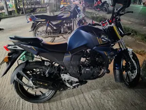 ইয়ামাহা এফজেড ২০২৪ ব্লু