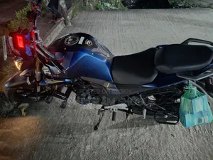 ইয়ামাহা এফজেড ২০২৪ ব্লু