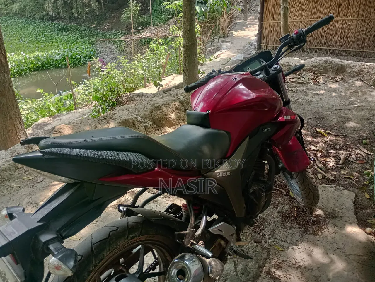 সুজুকি জিক্সার মনোটোন ২০১৮ লাল