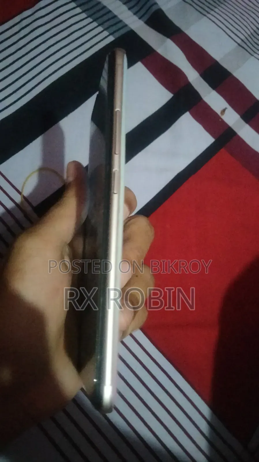 ভিভো এস১ প্রো ১২৮ জিবি সাদা
