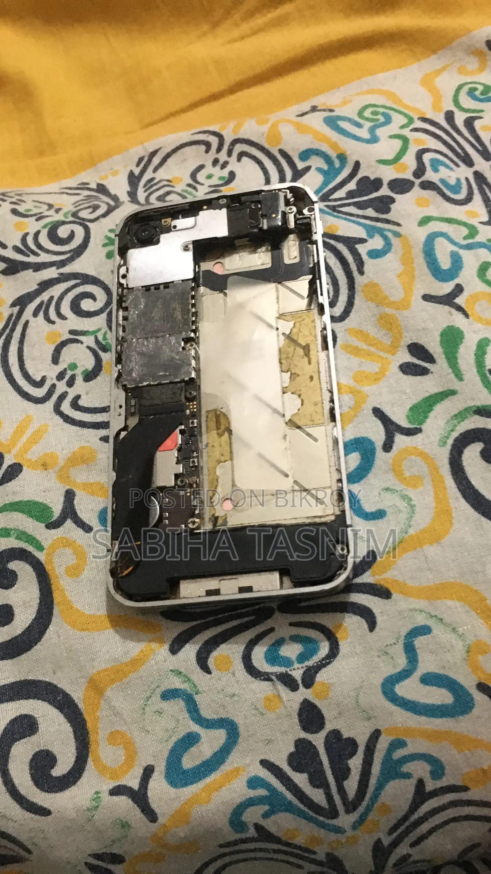 Apple iPhone 4 8 GB White