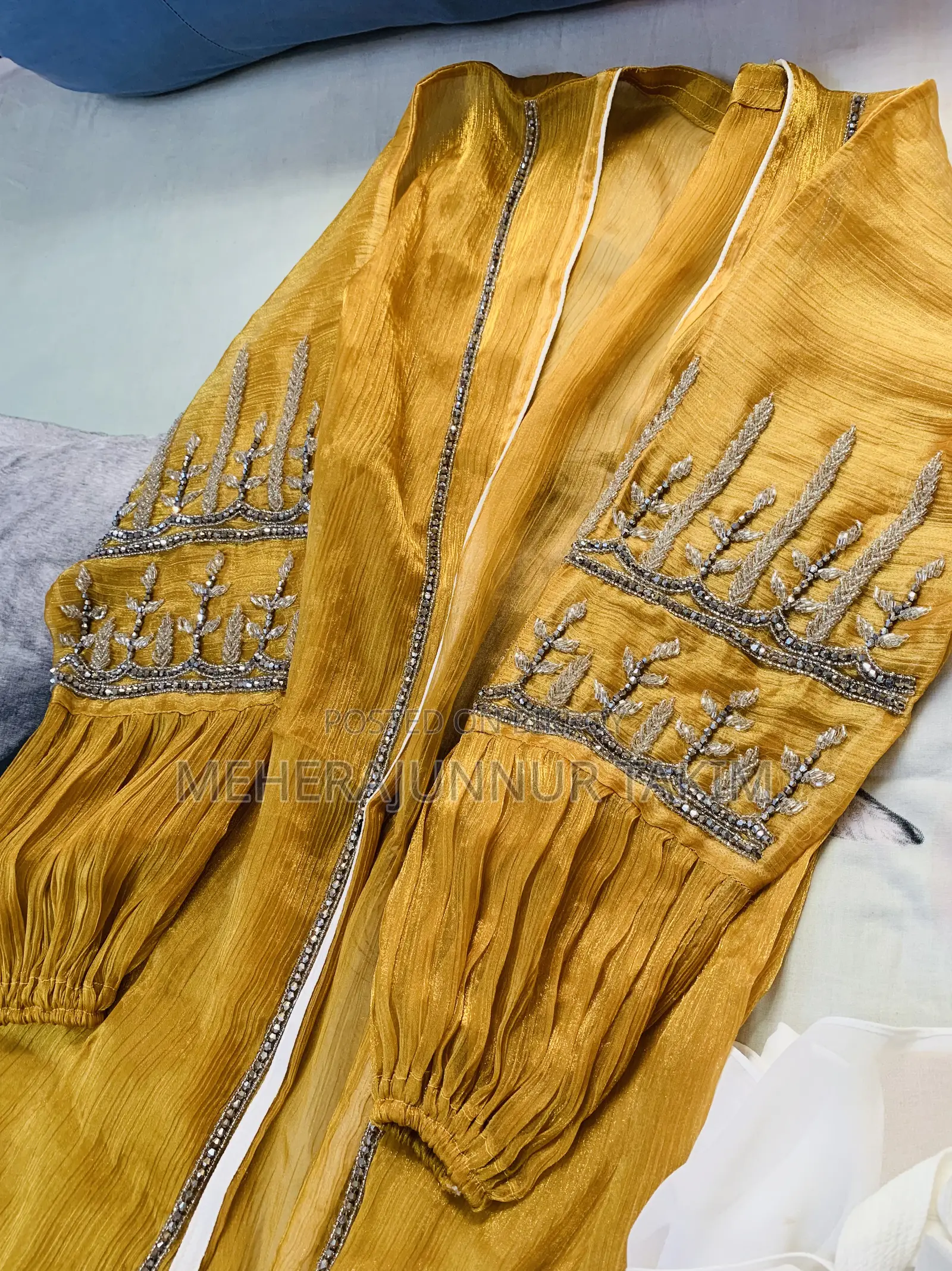 Arabian Abaya