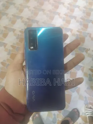 Vivo Y21 64 GB