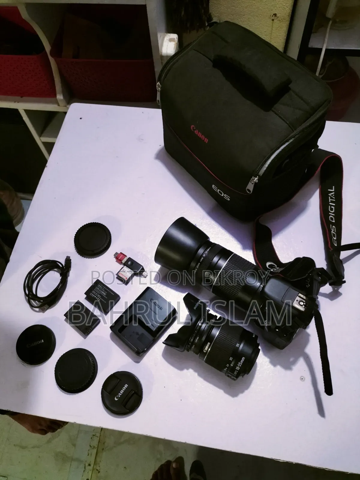 Canon Eos 100d বডি
Canon Ef-S 18-55mm লেন জুম লেন্স 75-300mm