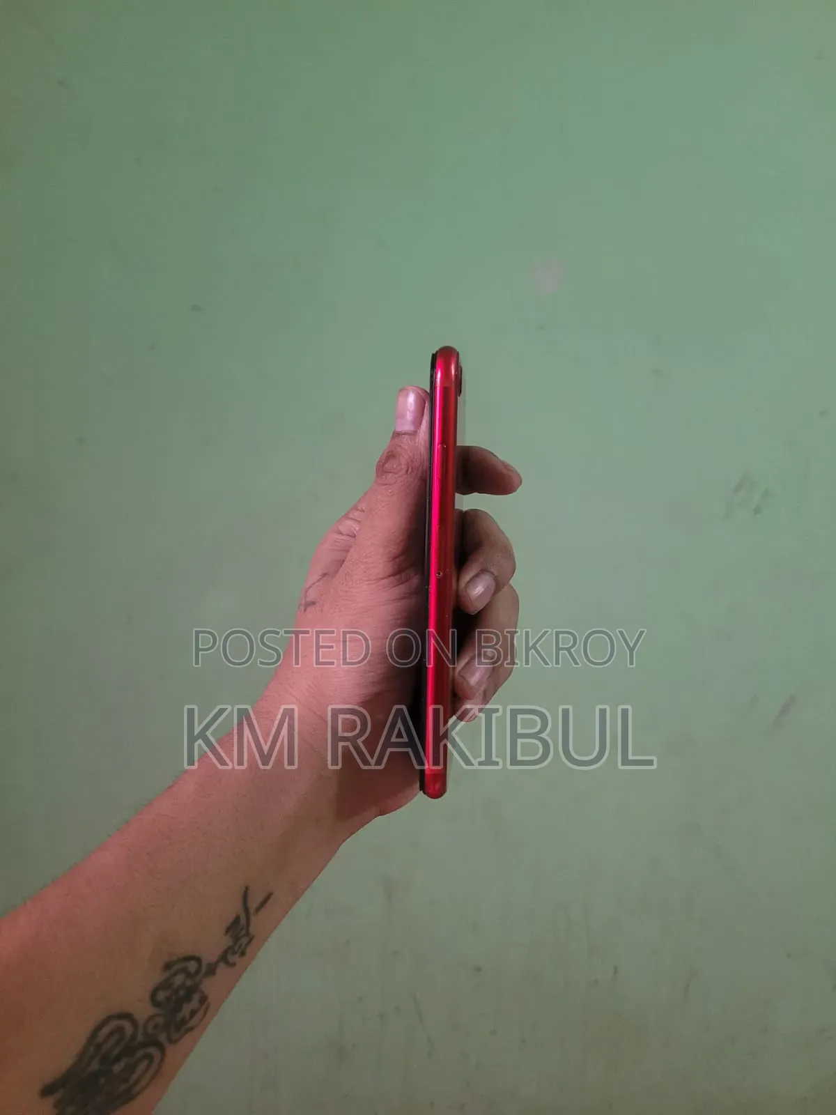 Apple iPhone SE (2020) 64 GB Red