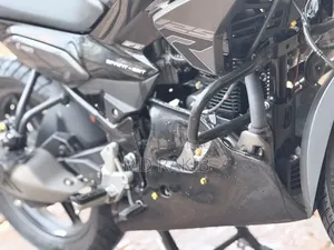 Hero Xtreme 125R 2026 Black