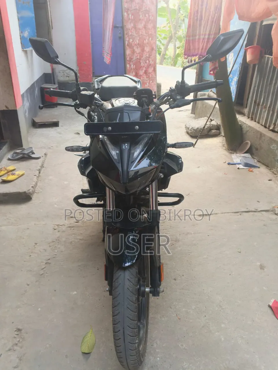 Hero Xtreme 125R 2025 Black