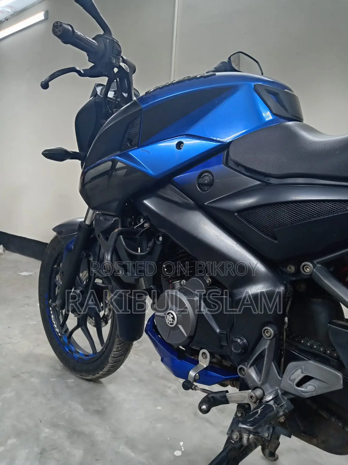Bajaj Pulsar NS 160 2018 Blue