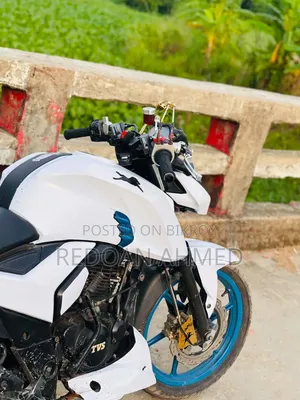 TVS Apache 160 4V 2021 Black