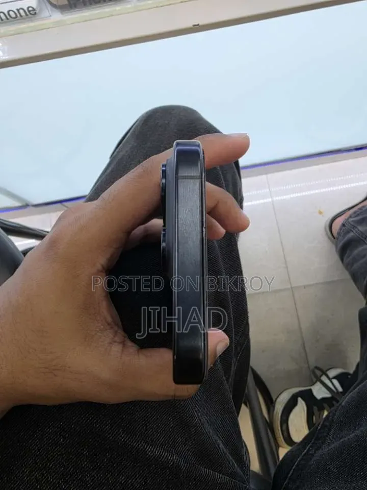 Apple iPhone 15 Pro 128 GB Blue